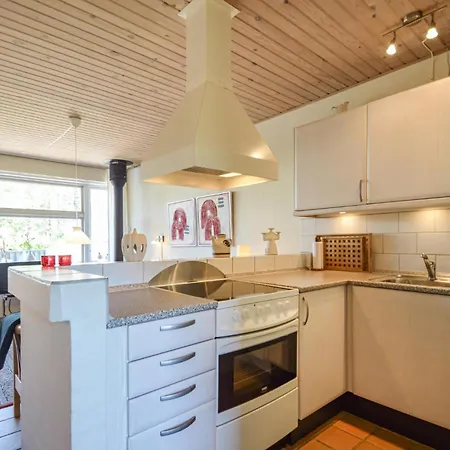 Дом отдыха 2 Bedroom Stunning In Romo